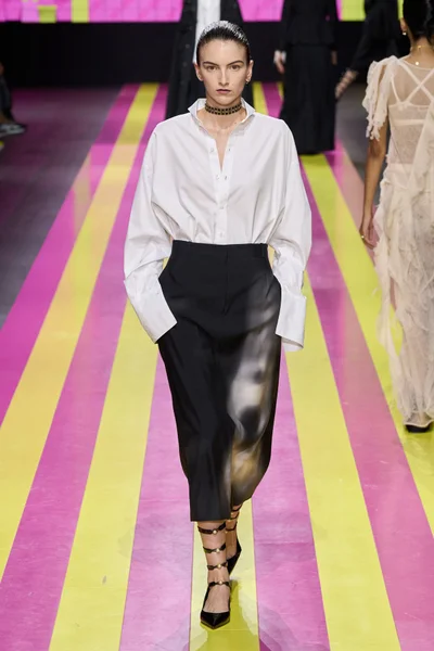 Look 21